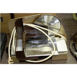 MEAT SLICER
