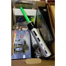 BOX OF STAR WARS COLLECTIBLES INCLUDING FIGURINES,
