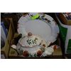 Image 1 : BOX WITH SOUP TOURRINE AND SERVING PLATTER ETC