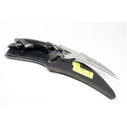 STAINLESS STEEL SPLIT BLADE KNIFE IN