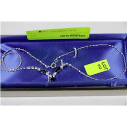 ESTATE LADIES BLUE STONE NECKLACE