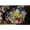 Image 1 : BOX W/3 CHRISTMAS LIGHT-UP FIGURINES,