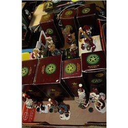 LOT OF 11 BOYD'S BEARS AND FRIENDS FIGURINES