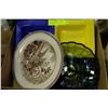 Image 1 : BOX OF 2 COLLECTIBLE PLATES + 4-SECTION PLATE