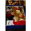 Image 1 : BOX OF ASSORTED CHRISTMAS SUPPLIES