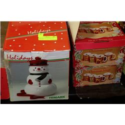 BOX OF ASSORTED CHRISTMAS SUPPLIES