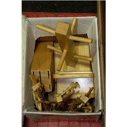 WOOD KITCHEN ITEMS BOX