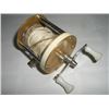 Image 1 : VINTAGE *GOLD* FISHING REEL BAITCASTER STAMPED *JAPAN* IN WORKING CONDITION AND HAS FISHING LINE!!