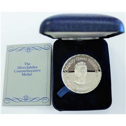 QEII 1977 SILVER MEDAL