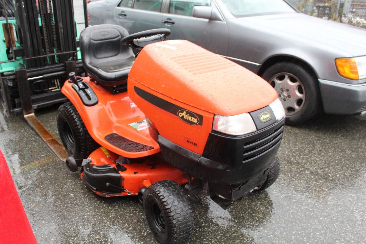 ARIENS POWERED BY KOHLER HYDROSTATIC/ AUTOMATIC 19.0HP RIDE ON LAWN ...