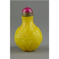 Chinese Yellow Peking Glass Carved Snuff Bottle