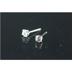 14kt Gold White Sapphire Earrings Retail $340