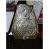 Image 1 : 12 - 7" Spiral Skimmers - 12 Times the Money