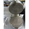 Image 2 : Electric Waffle Press