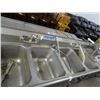 Image 2 : S/S 9' 3 Comp Sink w/Drainboards & Levers