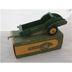 Vintage Early Model Toy John Deere Manure