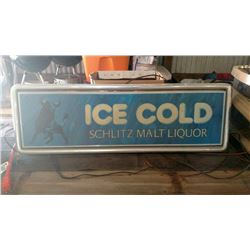 Schlitz Malt Liquor ICE COLD Lighted Sign