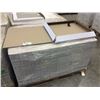 Image 2 : PALLET OF LIGHT GREY SLATE 600 X 600 MM FLOOR TILE