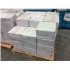 Image 2 : PALLET OF LAV-35 GLASS FROSTED & CLEAR 279 X 300 MM MOSAIC WALL TILE