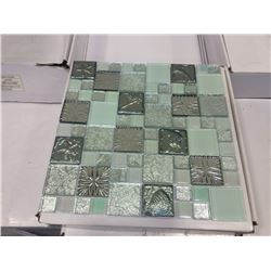 PALLET OF LAV-80 GLASS & SILVER 300 X 300 MM MOSAIC WALL TILE