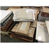 Image 2 : 2 PALLETS OF MIXED TILE