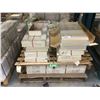 Image 2 : PALLET OF OFF-WHITE GLOSS 300 X 600 MM PORCELAIN TILE 128 SQ FT