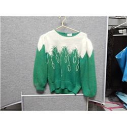 SWEATER - PIAF - GRN & WHITE - ANGORA, WOOL & NYLON - LONG SLEEVE- SZ MED