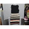 Image 3 : LADIES DRESS - KAREN MILLAN - BLACK AND WHITE - PATTERN - SIZE 10
