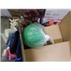 Image 2 : NEW - MEDICINE BALL - 1KG BALL