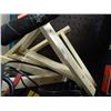 Image 1 : WOOD BRACKETS