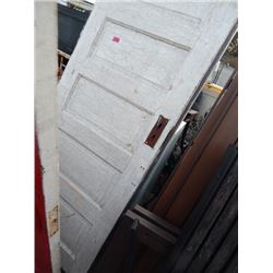 VINTAGE DOOR - WHITE