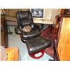 Image 1 : SWIVL LEATHER? ARM CHAIR WITH STOOL