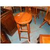 Image 1 : SWIVEL BAR STOOL