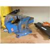 Image 1 : BENCH VICE