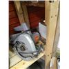 Image 1 : SKIL SAW