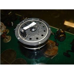 FLY ROD REEL - MASTERCRAFT 460