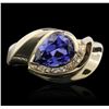 Image 2 : 14KT Yellow Gold 2.00ct Tanzanite and Diamond Ring