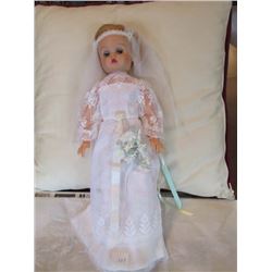 1962 Dee n Cee Bride Doll