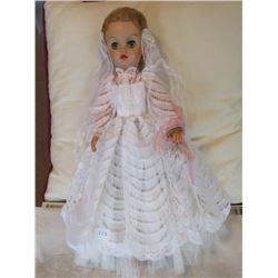 1962 Dee n Cee Bride Doll