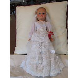 1977 Reliable Bride Doll