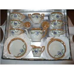 20Pc Set antique childs Tea Set in orig box