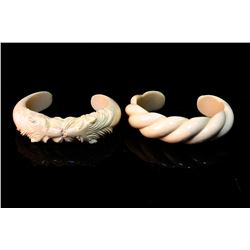 [CHINESE] A SET OF LATE 19TH CENTURY IVORY CARVED BANGLE WITH LION HEAD (2 ITEMS)(MEASURED WITH THE 