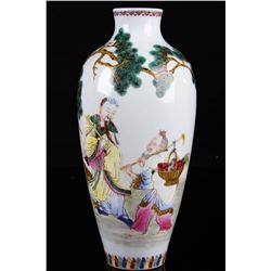 [CHINESE] LATE 19TH CENTURY FAMILLE ROSE PORCELAIN VASE PAINTED WITH PEOPLE, CRANE AND PINE W:4" H:8