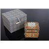 Image 1 : [CHINESE]A LATE 19TH CENTURY GILT SILVER BOX INLAID WITH JADE   L:2.5" W:2.1" H:2.5"