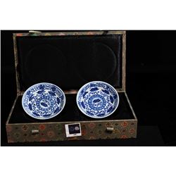 [CHINESE]A PAIR OF "DA QING GUANG XU NIAN ZHI"MARKED BLUE AND WHITE WITH FAMILLE ROSE PORCELAIN PLAT