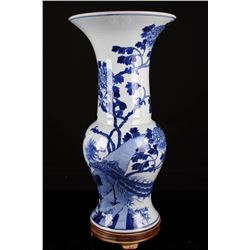 [CHINESE] LATE 19TH CENTURY BLUE AND WHITE PORCELAIN FLOWER VASE PAINTED WITH FLOWERS AND BUTTERFLIE