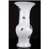 Image 2 : [CHINESE] LATE 19TH CENTURY BLUE AND WHITE PORCELAIN FLOWER VASE PAINTED WITH FLOWERS AND BUTTERFLIE