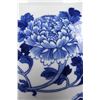 Image 3 : [CHINESE] LATE 19TH CENTURY BLUE AND WHITE PORCELAIN FLOWER VASE PAINTED WITH FLOWERS AND BUTTERFLIE