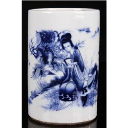 [CHINESE] A "MIN GUO BA NIAN" INSCRIBED BLUE AND WHITE PORCELAIN BRUSH POT ORNAMENT MARKED BY "JIANG