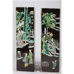 [CHINESE] A PAIR OF EARLY 20TH CENTURY BLACK GLAZED WITH TRI-COLOR GLAZED VASES PAINTED WITH FIGURES